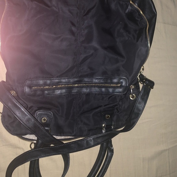 Handbag - Picture 2 of 4